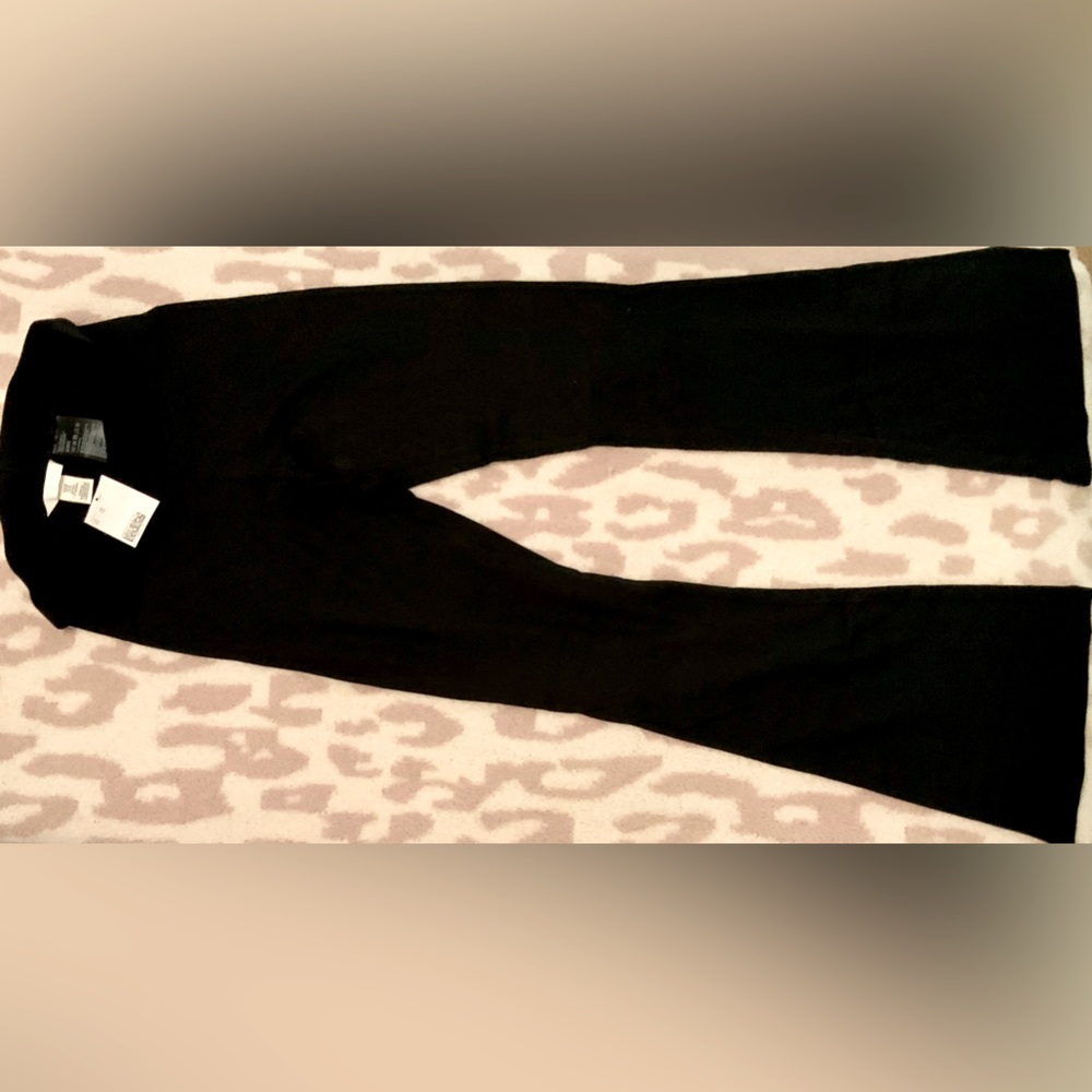 H&M Flared Leggings; NWT; Size XS; Black